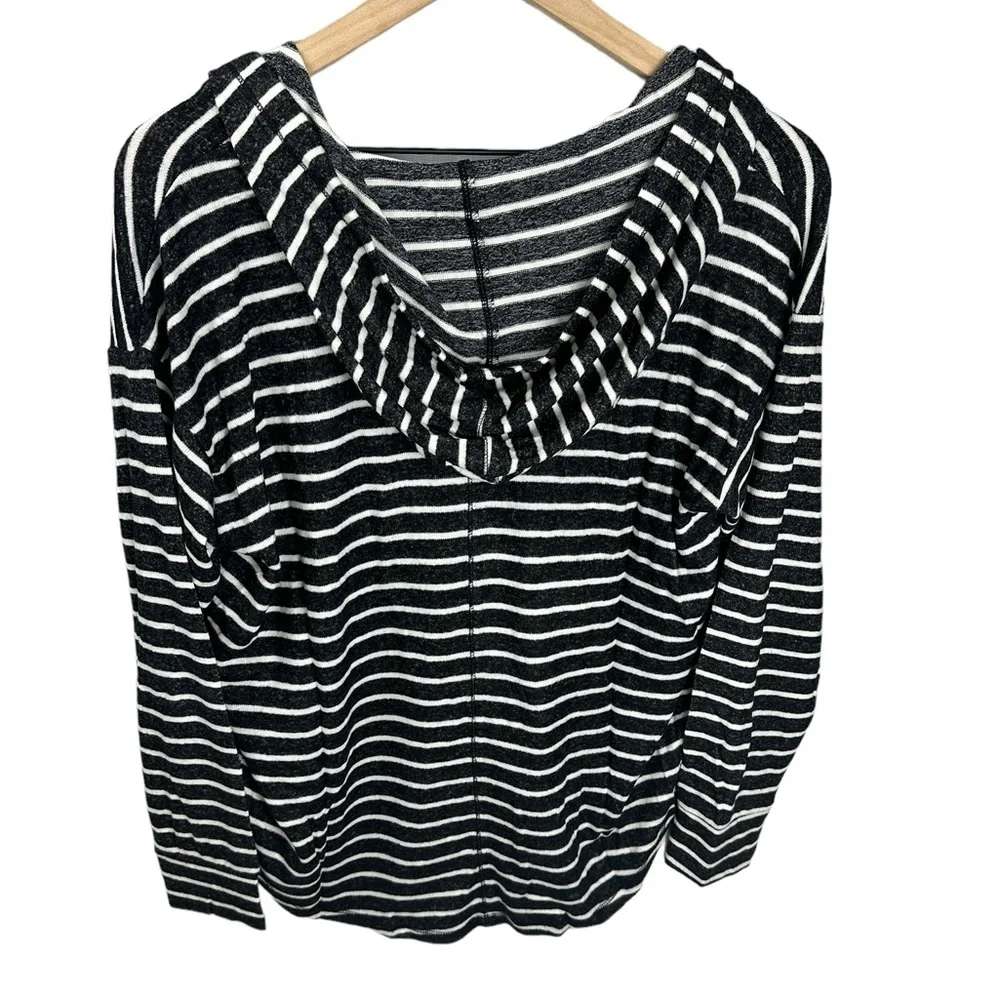 Market & Spruce Kallon Brushed Knit Hoodie - Picture 3 of 7